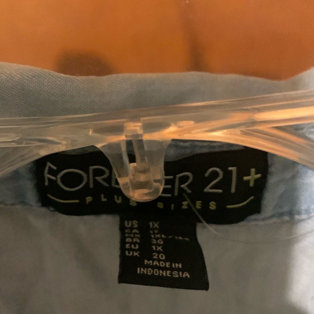 It’s bundle time! 2pc Various Size 1X Tops - Picture 6 of 7